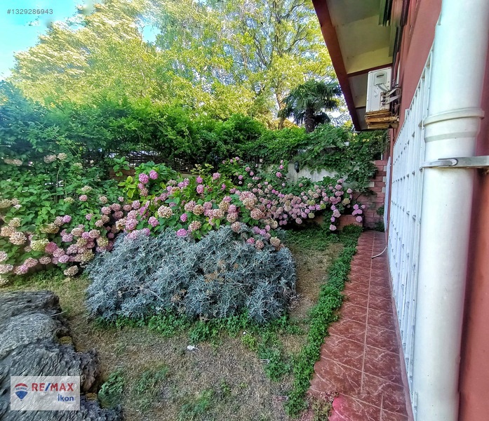 Beylerbeyi'nde 2+1 Bahçe Kullanım Alanlı Full Eşyalı Kiralık — fotoğraf 28
