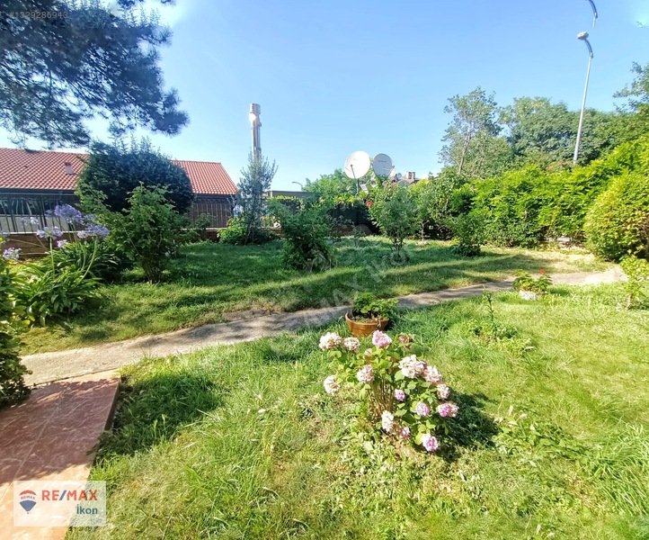 Beylerbeyi'nde 2+1 Bahçe Kullanım Alanlı Full Eşyalı Kiralık — fotoğraf 36