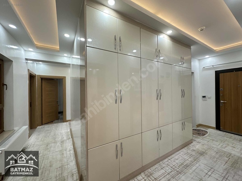 Beykent Renkli Evler'de Özel Bahçeli Ebeveyn Banyolu 3+1 Daire ! — fotoğraf 6