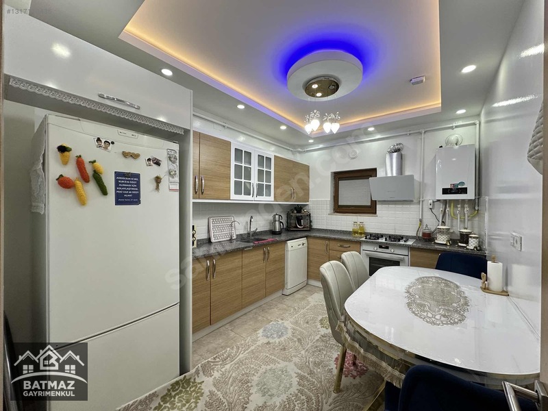 Beykent Renkli Evler'de Özel Bahçeli Ebeveyn Banyolu 3+1 Daire ! — fotoğraf 33
