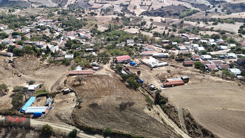 Yeniköyde Satılık İmarlı 779 M2 Arsa — fotoğraf 8