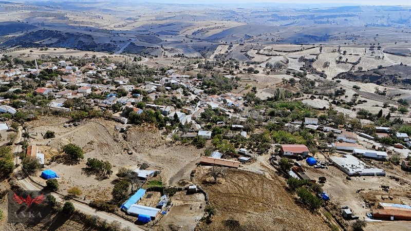 Yeniköyde Satılık İmarlı 779 M2 Arsa — fotoğraf 10
