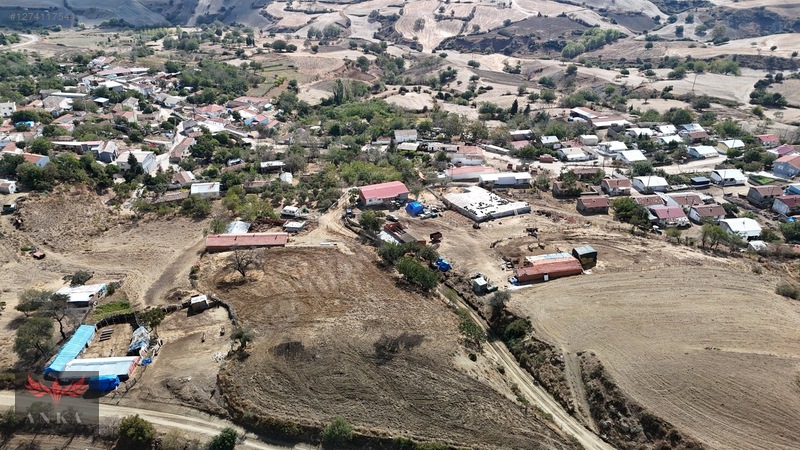 Yeniköyde Satılık İmarlı 779 M2 Arsa — fotoğraf 11