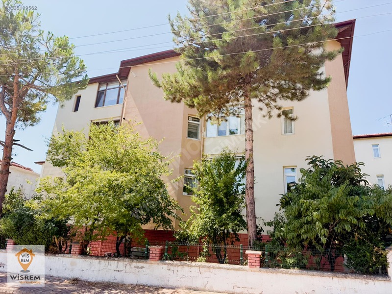 Wisrem Safranboludan Emek Ortakulu Yanında 3+1 Kiralık Daire — fotoğraf 2