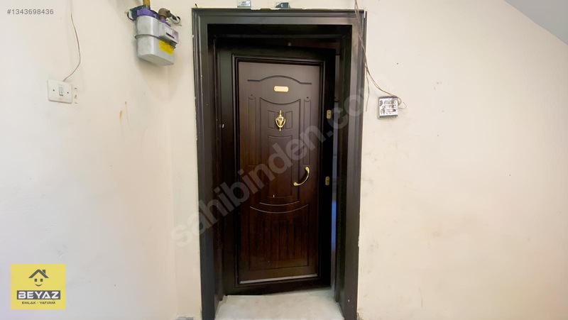 Çarşı Merkezi Konumda 3+1 Satılık Daire — fotoğraf 4