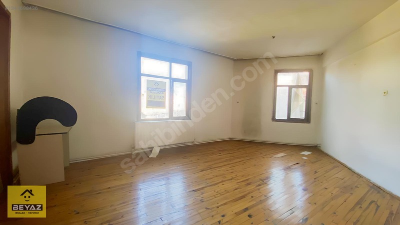 Çarşı Merkezi Konumda 3+1 Satılık Daire — fotoğraf 6