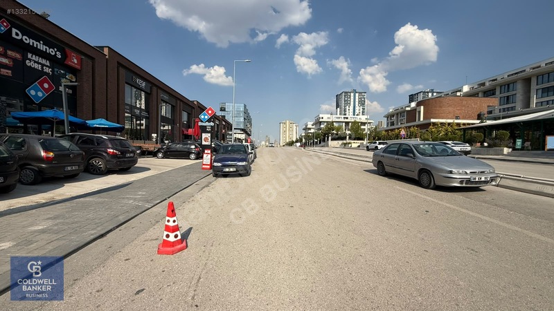 Beytepe Plevne Caddesin'de Kiralık Prestijli Dükkan — fotoğraf 11