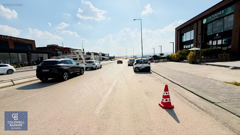 Beytepe Plevne Caddesin'de Kiralık Prestijli Dükkan — fotoğraf 12