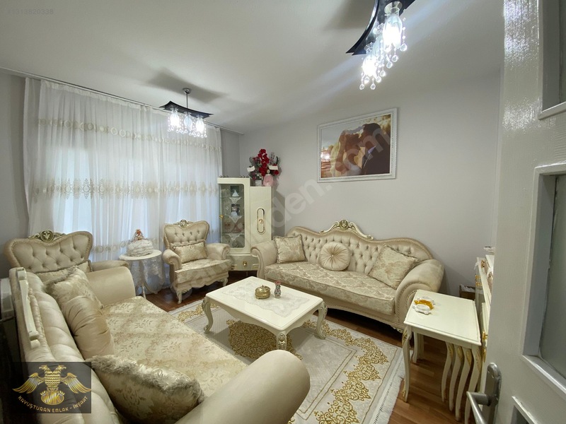 Kavuşturan Emlak Karataş Toki Kombili Asansörlü Bakmlı 2+1 — fotoğraf 2