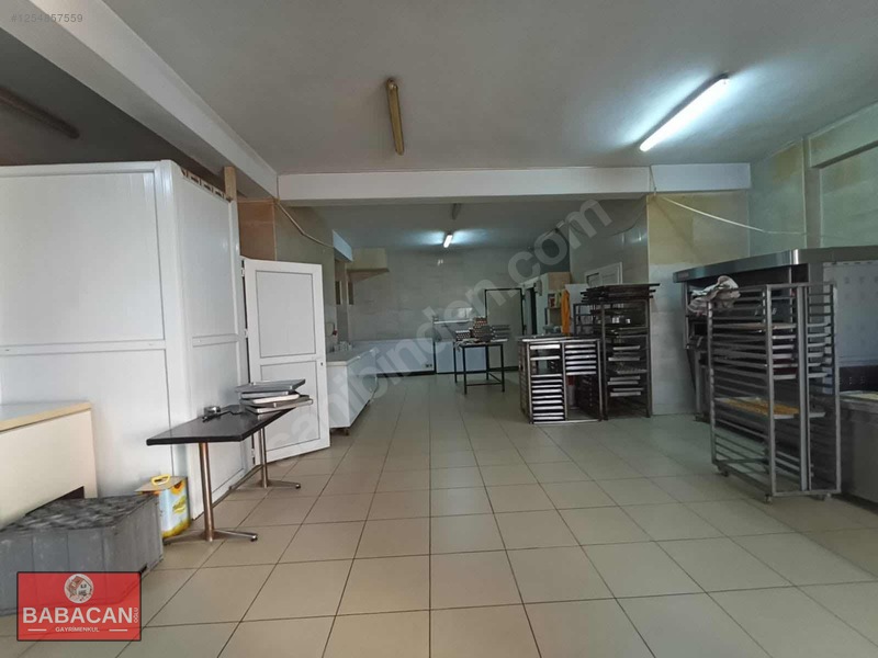 Bayraklı Yamanlar Mah. 3 Katlı 325 M2 Asansörlü Satılık İşyeri ! — fotoğraf 2