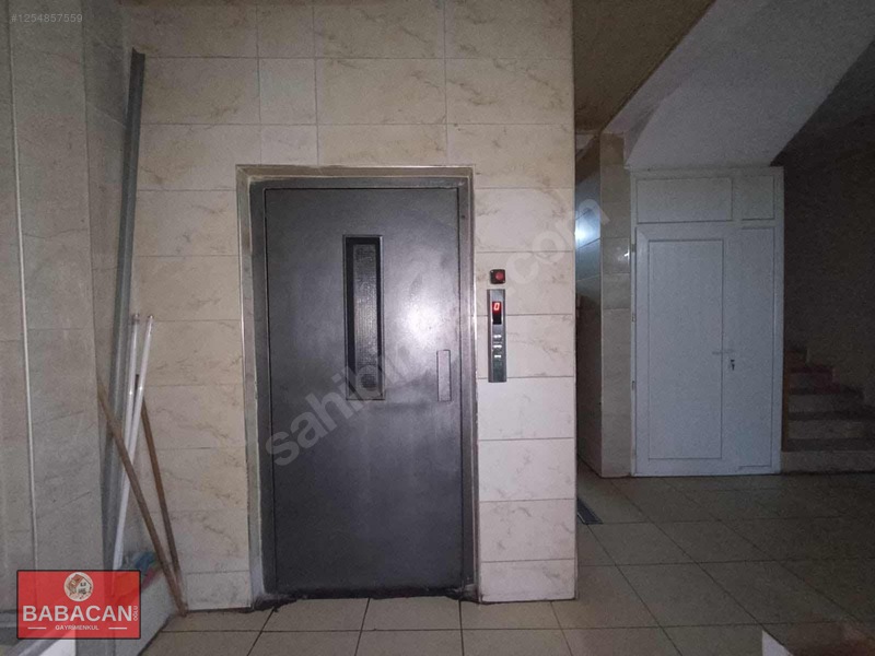 Bayraklı Yamanlar Mah. 3 Katlı 325 M2 Asansörlü Satılık İşyeri ! — fotoğraf 15