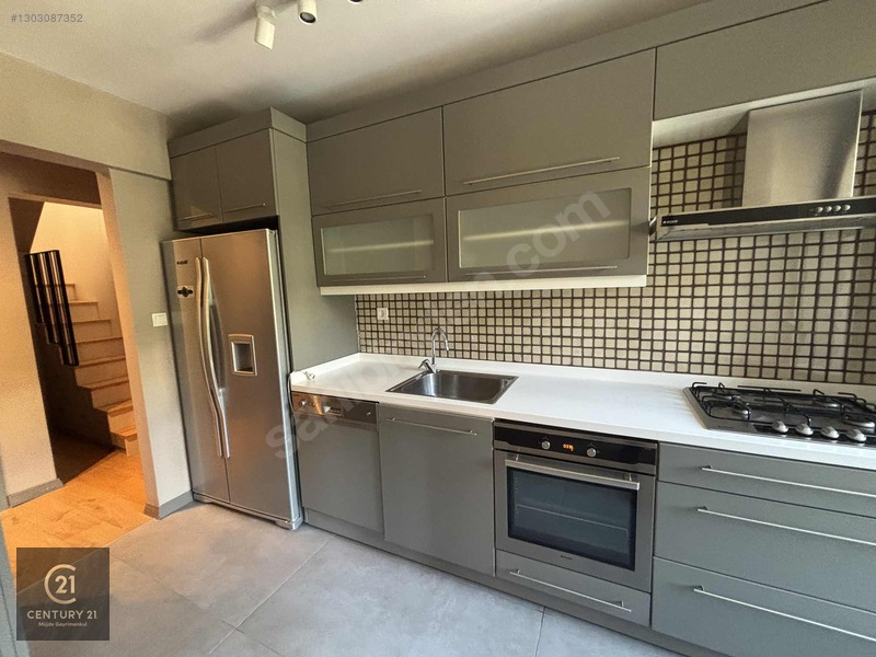 Sütlüce'de Haliç Manzaralı Satılık Dubleks Daire — fotoğraf 4