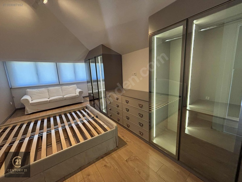 Sütlüce'de Haliç Manzaralı Satılık Dubleks Daire — fotoğraf 23