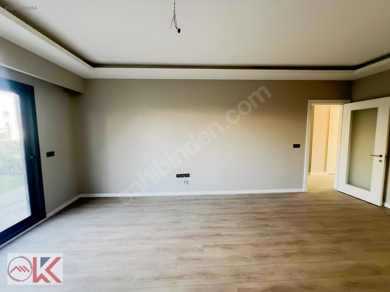 Gaziemir Mia Sarnıç 2 Sitesinde Bahçeli Satılık 3+1 Daire — fotoğraf 9