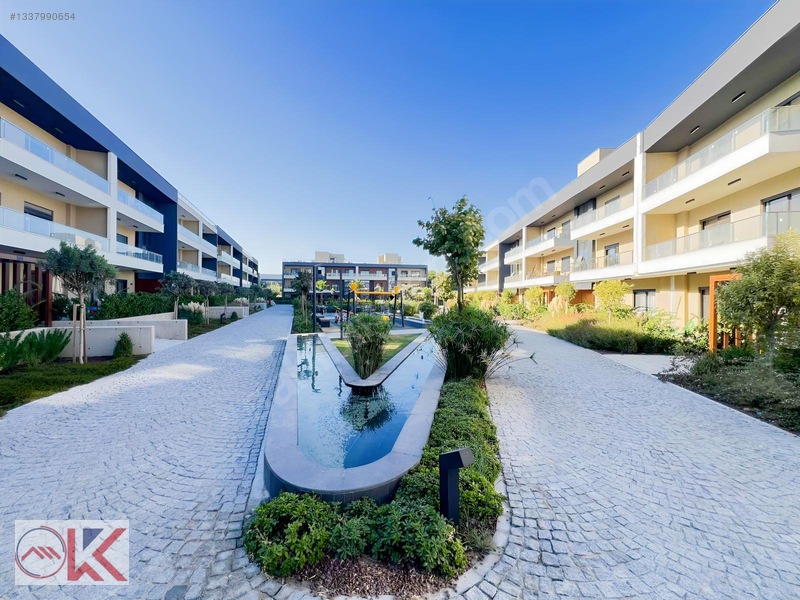 Gaziemir Mia Sarnıç 2 Sitesinde Bahçeli Satılık 3+1 Daire — fotoğraf 33