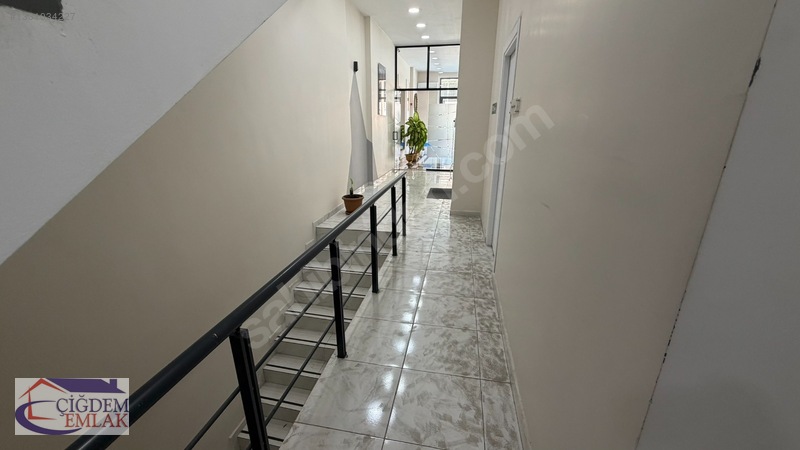 Çiğdem Emlak'tan Devren Satılık Dükkan 270m2 3 Katlı — fotoğraf 12