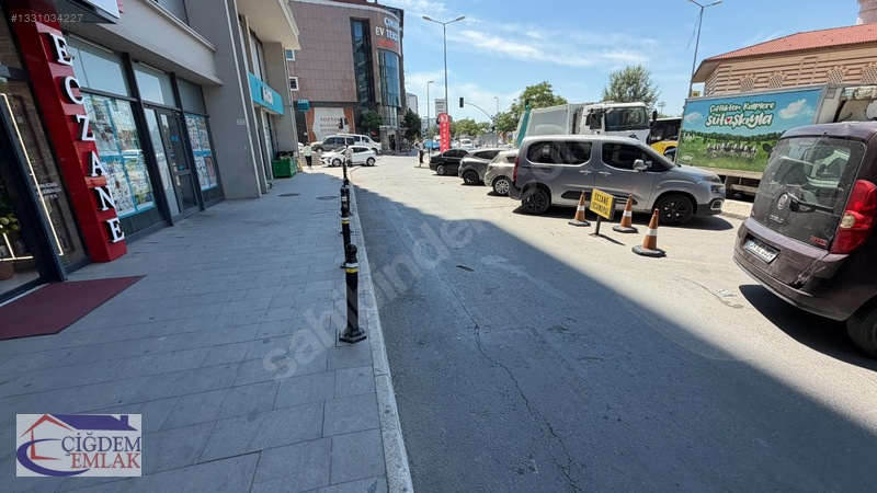 Çiğdem Emlak'tan Devren Satılık Dükkan 270m2 3 Katlı — fotoğraf 20