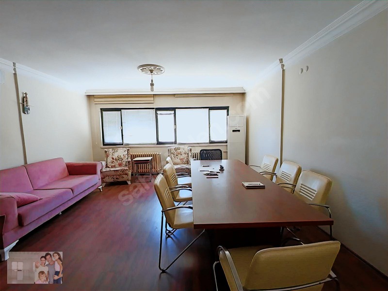 Çorum Merkez De Saat Kulesinin Caddesinde Satılık Ofis İşyeri — fotoğraf 30