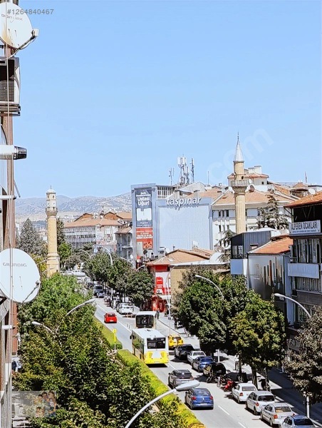 Çorum Merkez De Saat Kulesinin Caddesinde Satılık Ofis İşyeri — fotoğraf 44