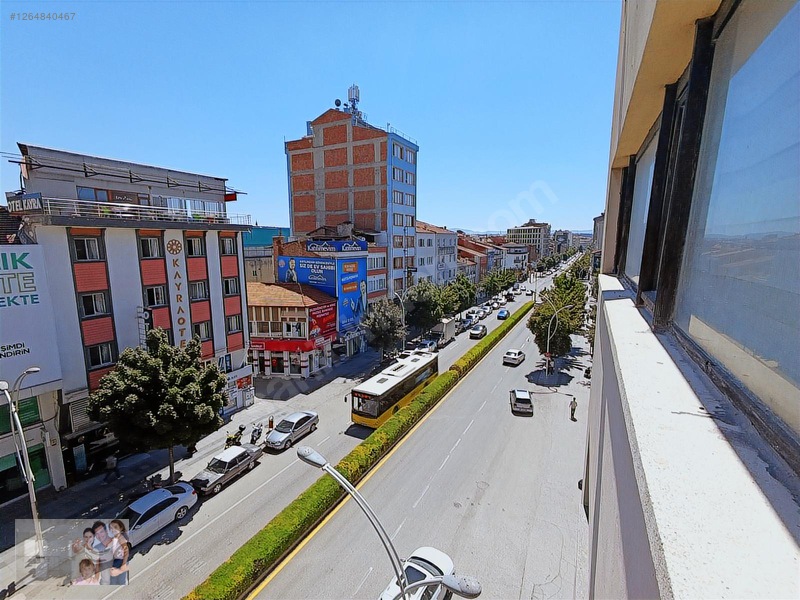 Çorum Merkez De Saat Kulesinin Caddesinde Satılık Ofis İşyeri — fotoğraf 45