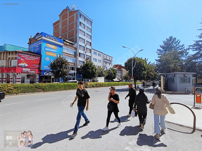 Çorum Merkez De Saat Kulesinin Caddesinde Satılık Ofis İşyeri — fotoğraf 56