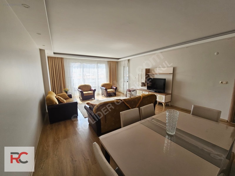 Rc Lider'den Ful Eşyalı Çoruh Manzaralı Kiralık 3+1 Daire — fotoğraf 18