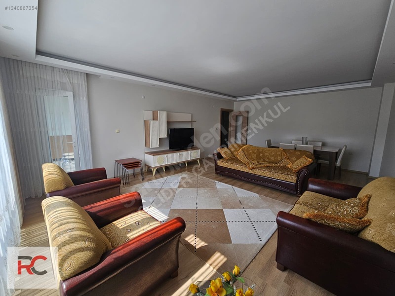 Rc Lider'den Ful Eşyalı Çoruh Manzaralı Kiralık 3+1 Daire — fotoğraf 19