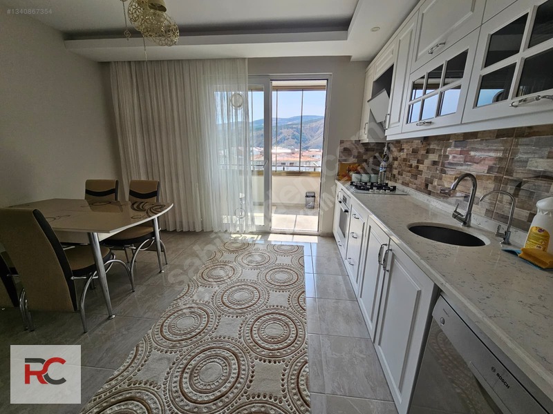 Rc Lider'den Ful Eşyalı Çoruh Manzaralı Kiralık 3+1 Daire — fotoğraf 25