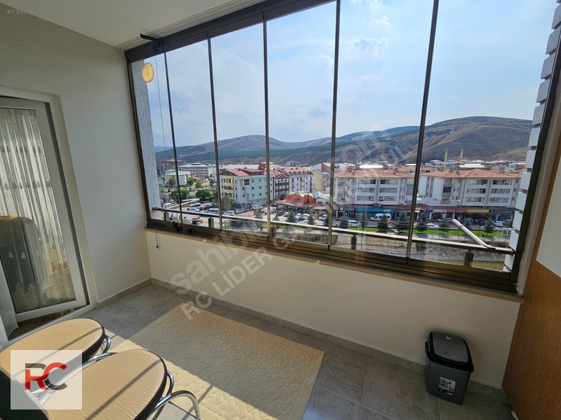 Rc Lider'den Ful Eşyalı Çoruh Manzaralı Kiralık 3+1 Daire — fotoğraf 28