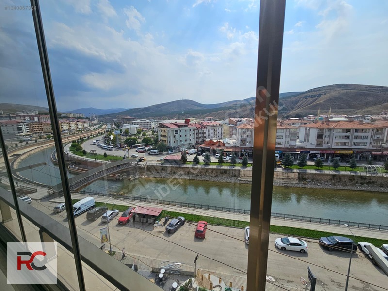 Rc Lider'den Ful Eşyalı Çoruh Manzaralı Kiralık 3+1 Daire — fotoğraf 33