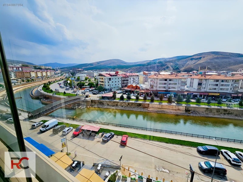 Rc Lider'den Ful Eşyalı Çoruh Manzaralı Kiralık 3+1 Daire — fotoğraf 35