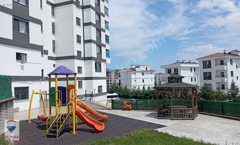 Remax Parla'dan Tepecik Yaşam Evlerinde Geniş Kiralık 3+1 Daire — fotoğraf 5