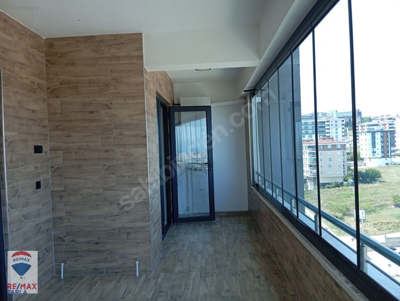 Remax Parla'dan Tepecik Yaşam Evlerinde Geniş Kiralık 3+1 Daire — fotoğraf 12