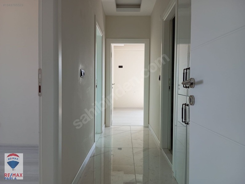 Remax Parla'dan Tepecik Yaşam Evlerinde Geniş Kiralık 3+1 Daire — fotoğraf 14