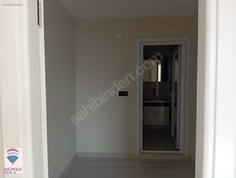 Remax Parla'dan Tepecik Yaşam Evlerinde Geniş Kiralık 3+1 Daire — fotoğraf 23