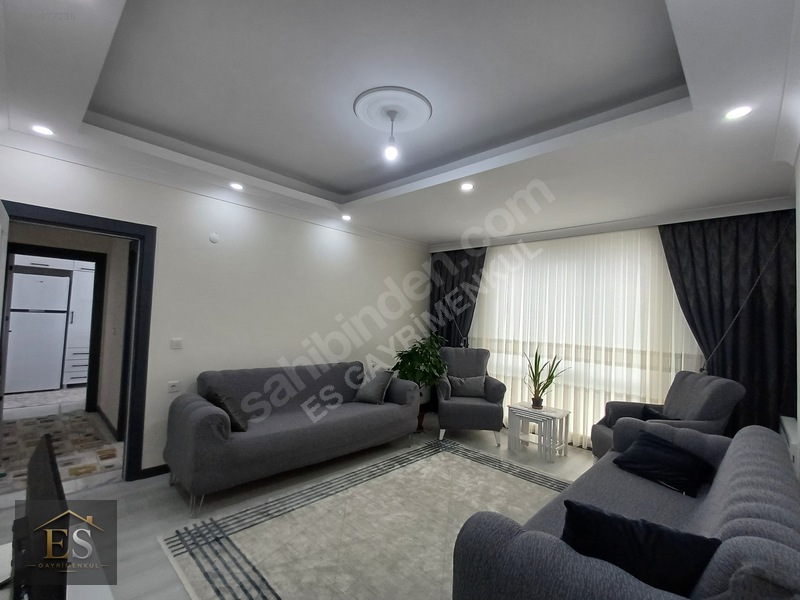Pazar Caddesi'nde Satılık Lüks 2+1 Daire — fotoğraf 3
