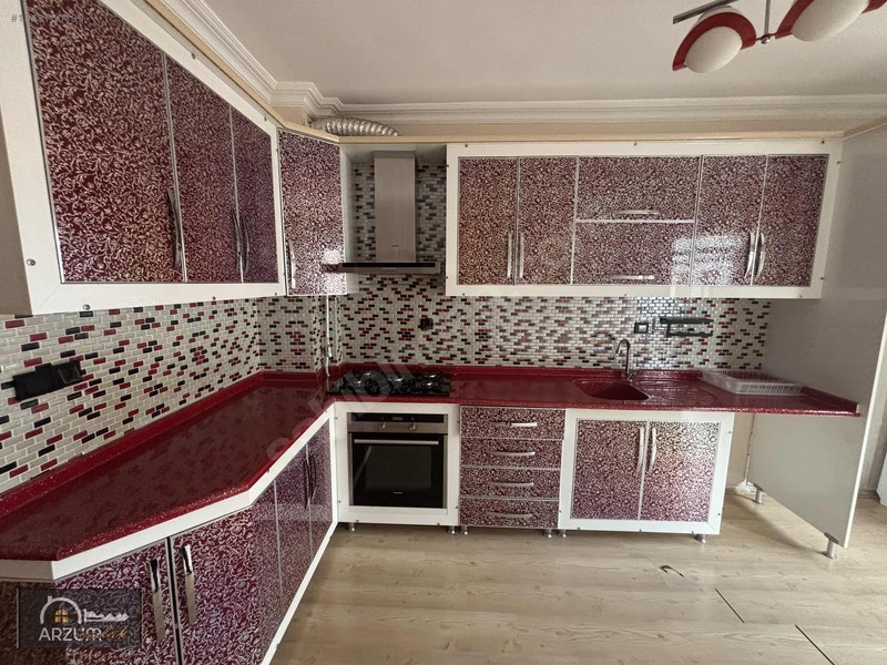 Yıldızkentte Kervansaray Evler Üstü ( 4+1) K.otoparklı Daire — fotoğraf 5
