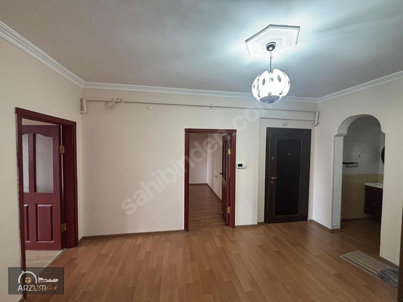 Yıldızkentte Kervansaray Evler Üstü ( 4+1) K.otoparklı Daire — fotoğraf 6
