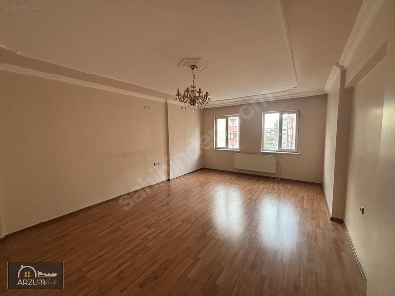 Yıldızkentte Kervansaray Evler Üstü ( 4+1) K.otoparklı Daire — fotoğraf 10