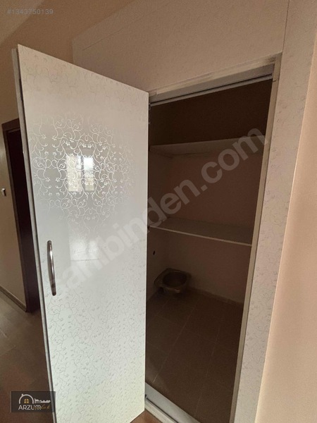 Yıldızkentte Kervansaray Evler Üstü ( 4+1) K.otoparklı Daire — fotoğraf 11