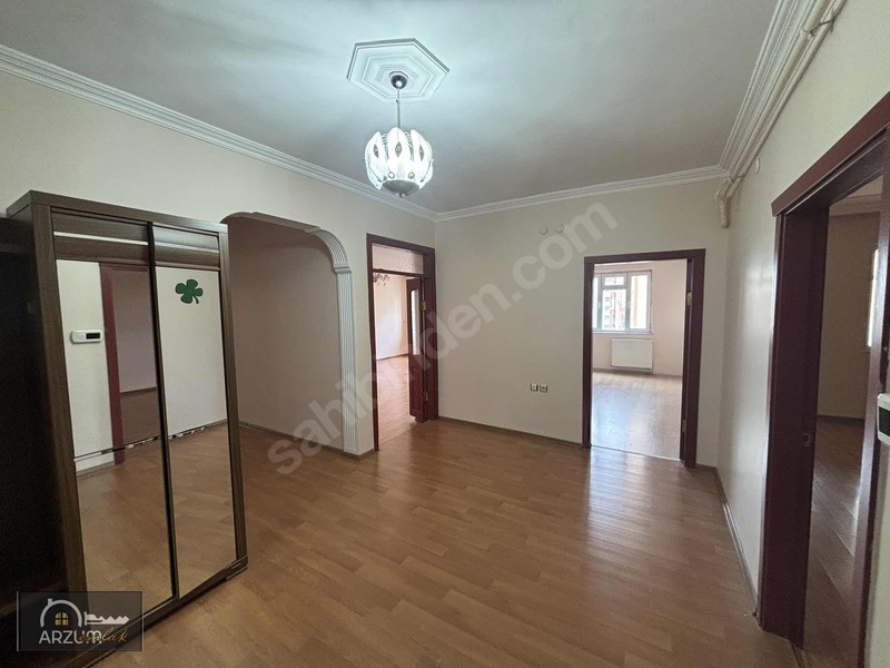 Yıldızkentte Kervansaray Evler Üstü ( 4+1) K.otoparklı Daire — fotoğraf 22