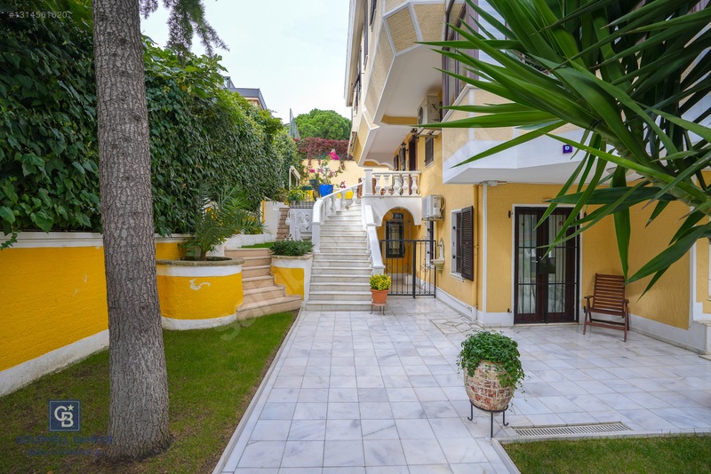 Dragos'ta Deniz Yakını, 6+2 Özel Villa, 400m² Net, Havuzlu — fotoğraf 7