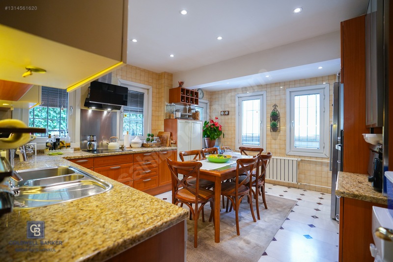 Dragos'ta Deniz Yakını, 6+2 Özel Villa, 400m² Net, Havuzlu — fotoğraf 19