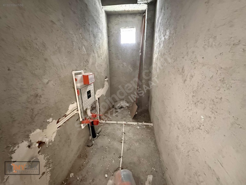 Halkalı Nayman'da Süper Konumda Satılık 1 + 1 Daıre — fotoğraf 15