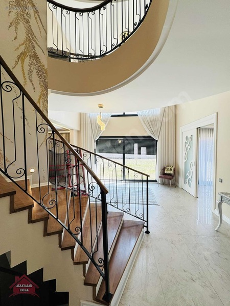 Becen'de Kiralık Villa — fotoğraf 4
