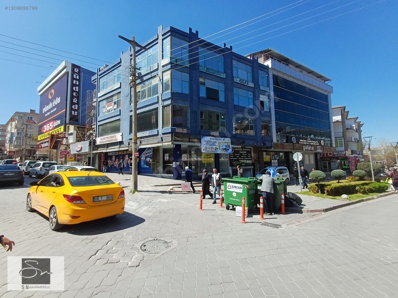 Sn Gayrimenkul'den-sincan'da-işlek Bölge'de-kiralık-köşe-iş Yeri