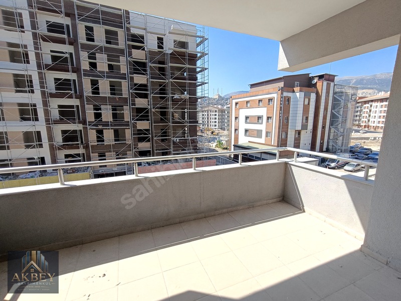 Piazza Civarı Kiralık Geniş 4+1 Daire — fotoğraf 12