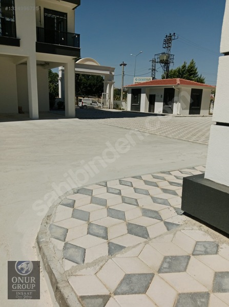 Çünür'de Geniş, Cam Balkonlu 3+1 Satılık Daire — fotoğraf 2