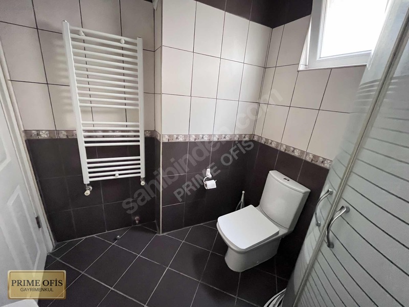 Demetlale'de Yapılı, Boş, Yeni Adliyeye Yakın 3+1 Daire — fotoğraf 4