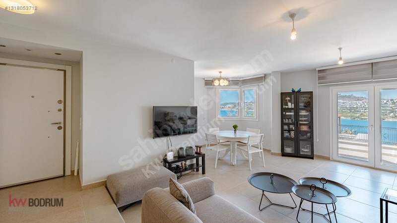 Yalıkavak Tilkicik'te Deniz Manzaralı Özel Plajlı 6+2 Villa — fotoğraf 2
